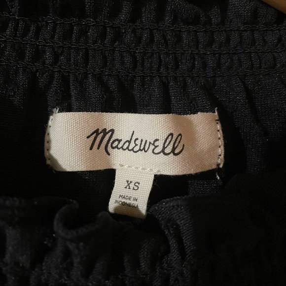 Madewell’s Texture & Thread Clip Dot Ruffle Top (Black) - Picture 3 of 4